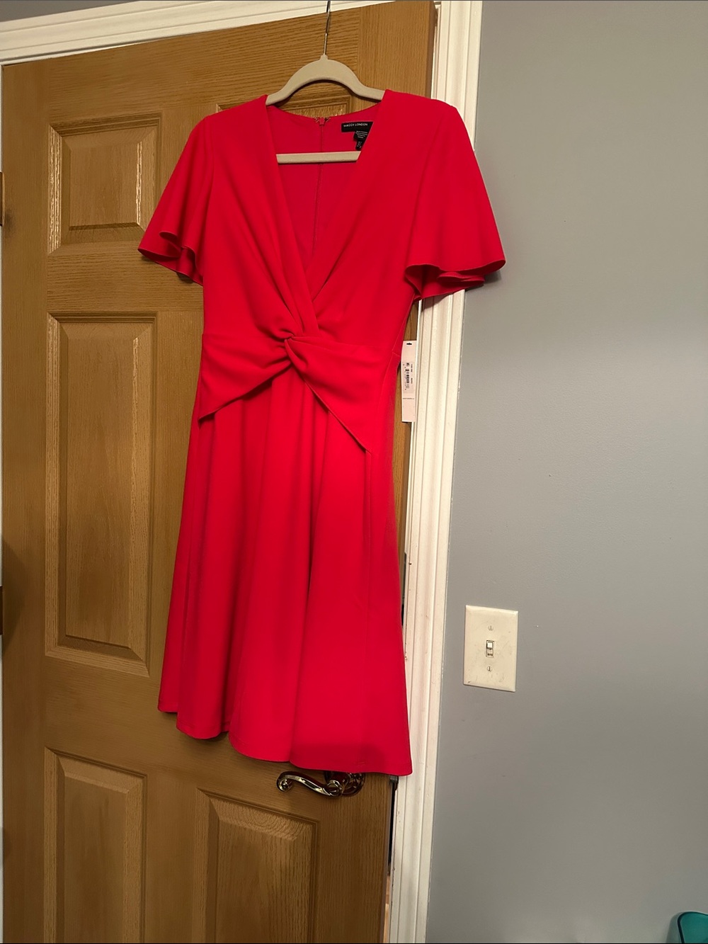 Maggy London Red Knot-Front V-Neck Midi Dress